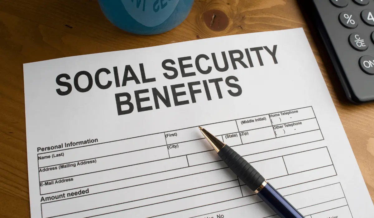 what-are-social-security-survival-benefits-friends-family